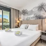 アパート Vivi Homes - Sunny Views Wellness, Gym, Pool & Sea View ミハス
