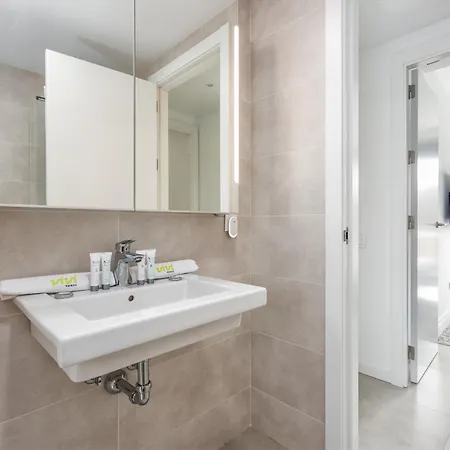 아파트 Vivi Homes - Sunny Views Wellness, Gym, Pool & Sea View